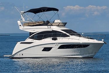 43' Sea Ray 2016 Yacht For Sale